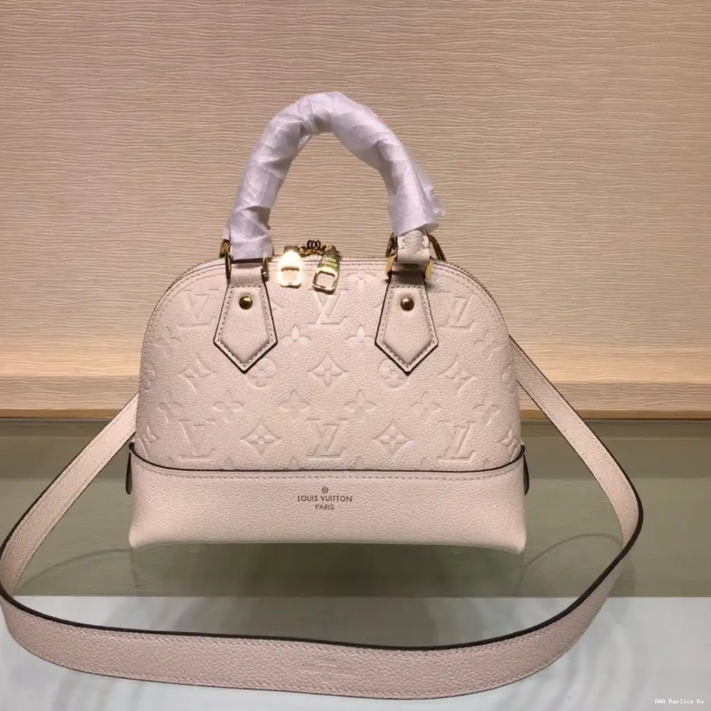 AAA Pruses Bags NEO BB EXCLUSIVE LOUIS PRELAUNCH - NEO ALMA VUITTON 0616